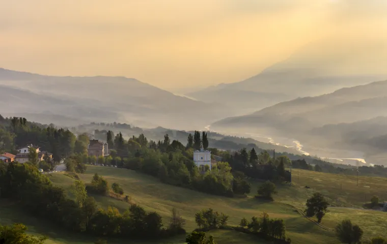 Eine typische Landschaft der Toskana, der Heimat des Farfallina